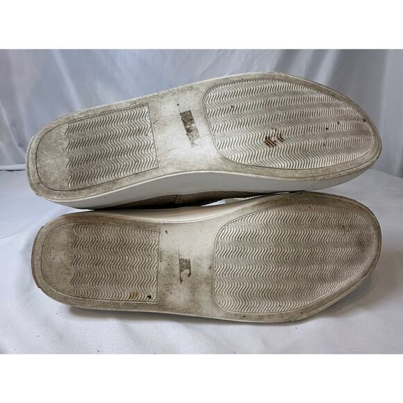 Report Neutral Women's Beige Slip-on Sneakers Size 9 - Picture 6 of 6